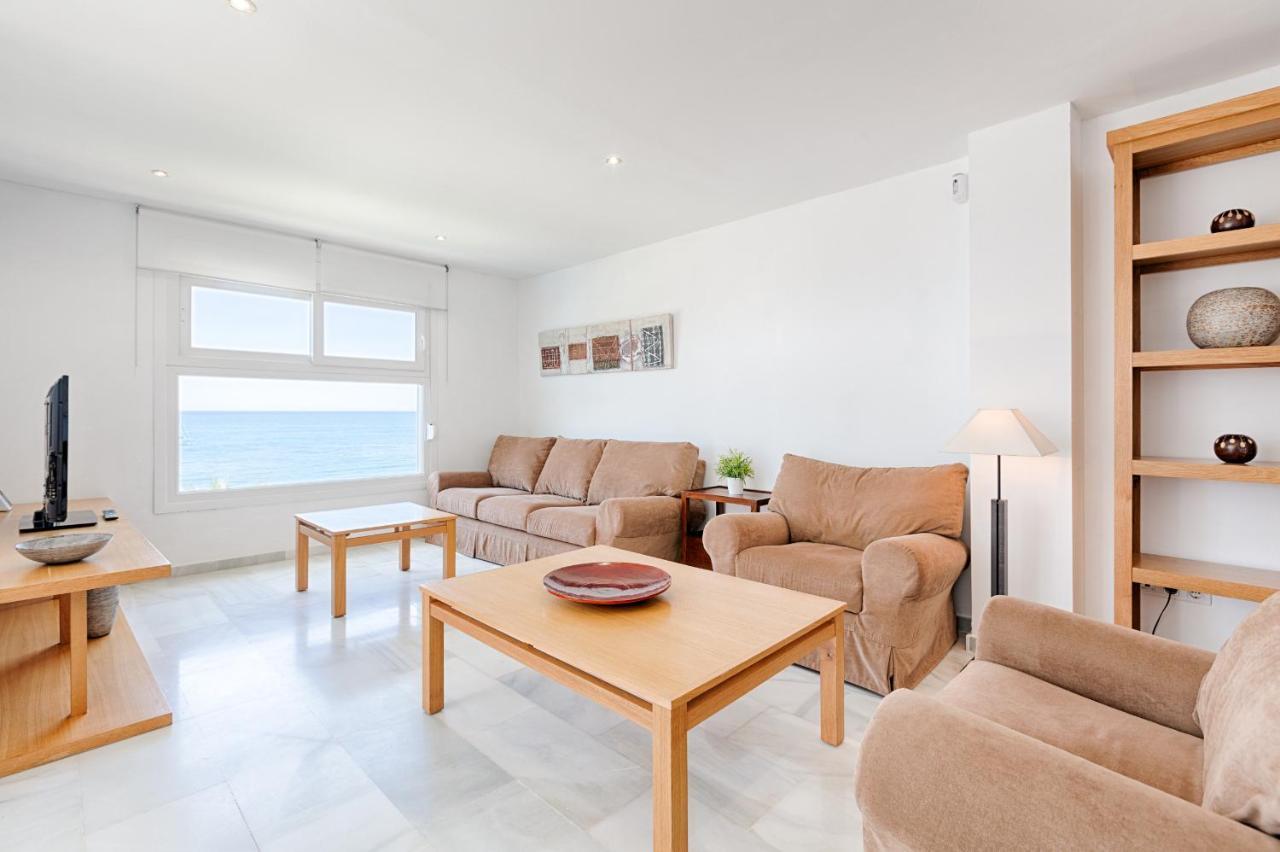 Front Sea View Apartment Estepona Buitenkant foto